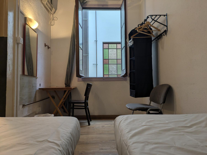 Bedroom 3, Pension Casa De Barca, Barcelona