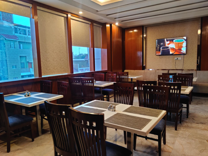 Food & Drinks, HOTEL MINTELLA, Varanasi
