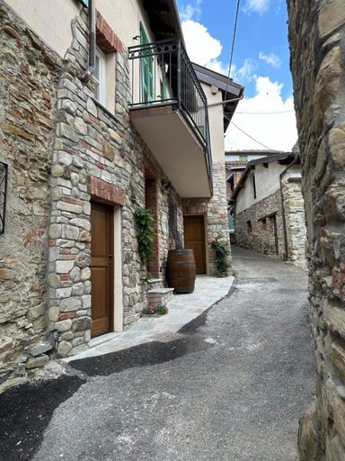 Others 2, Nel Caruggio - B&B, Alessandria