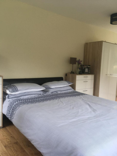 Bedroom 3, Salmon Leap Hotel, North Yorkshire
