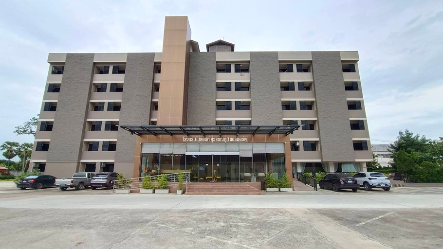 Exterior & Views 2, Miloft Suvarnabhumi airport hotel, Lat Krabang