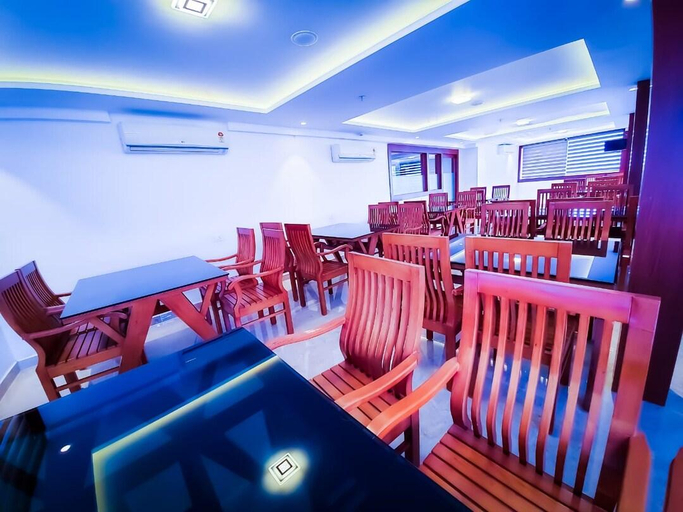Food & Drinks 4, Hotel Victoria International, Idukki