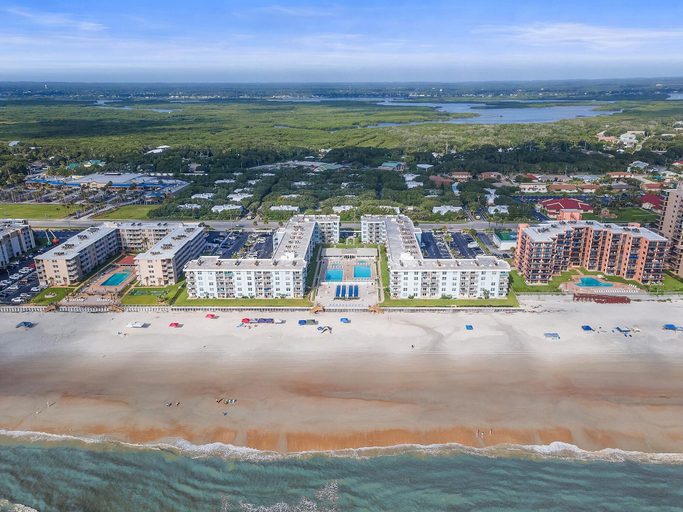 Exterior & Views 2, Sea Coast Gardens III 509, Volusia