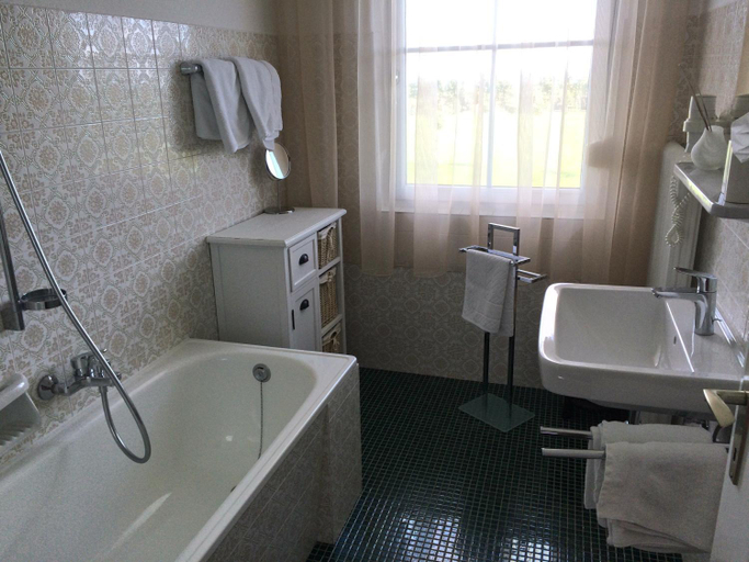 Bathroom 5, Panoramahotel Steirerland, Leibnitz
