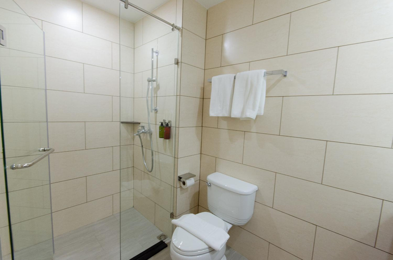 Bathroom 21