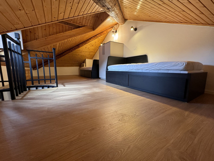 Room 2, 073 Mansarda Duplex Carisolo, Trento