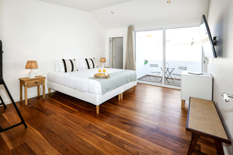 Room 4, Green Essence Duplex in Faro by Misha s Place, Faro