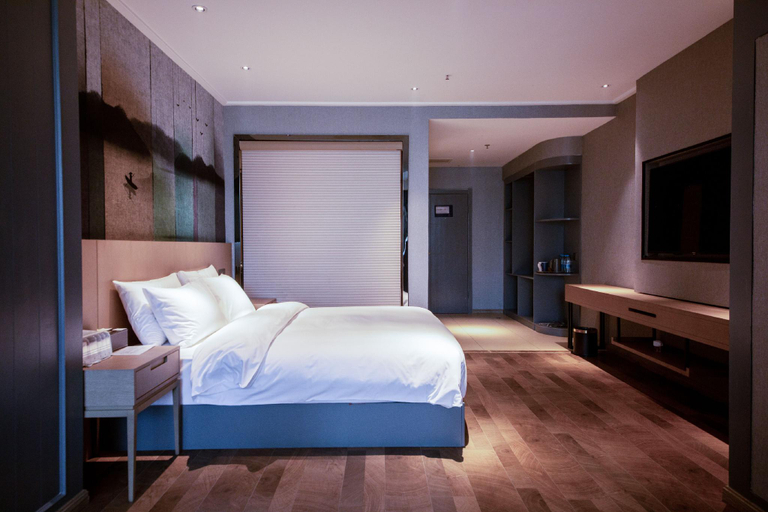 Bedroom 3, Stayway Hotel Kunming Dianchi Lake Aegean Sea, Kunming