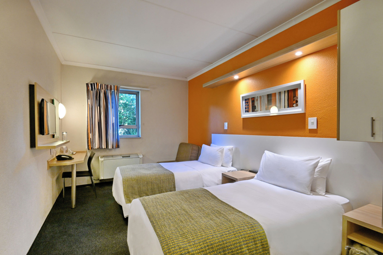 Bedroom 4, Road Lodge Germiston Lake, Ekurhuleni
