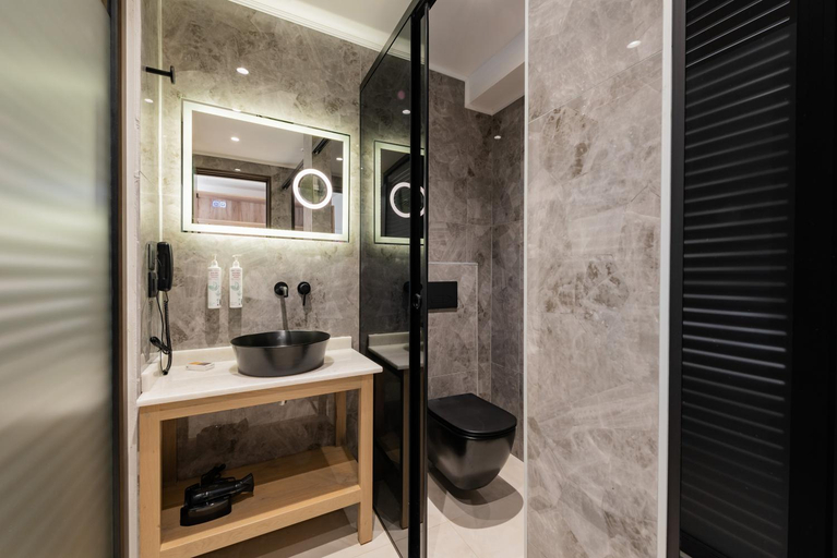 Bathroom 5, The Wine Hotel, South Aegean