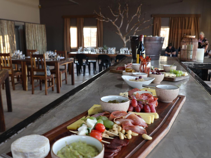 Food & Drinks 2, Kifaru Bush camp, Outjo