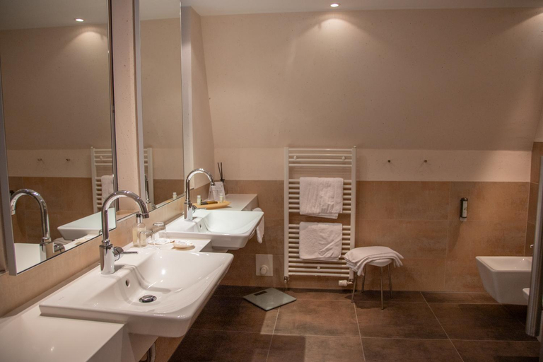 Bathroom 5, Hotel Deimann, Hochsauerlandkreis