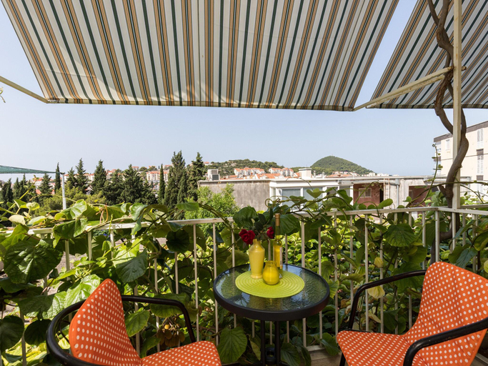 Others 4, Guest House Bradas- Twin Room with Shared Bathroom No4, Dubrovnik