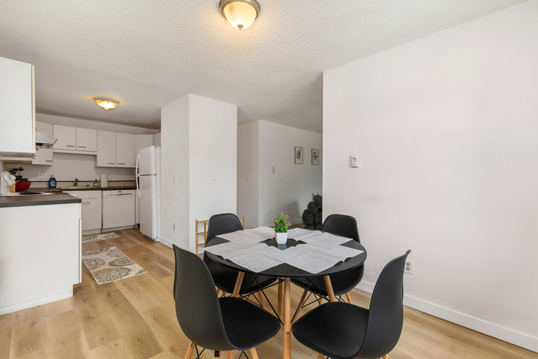 Room 2, Relaxing Lynnwood Getaway w Parking, Snohomish