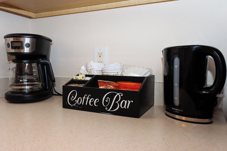 Coffee and/or coffee maker, Emerald Island Retreat Near Parks, Osceola