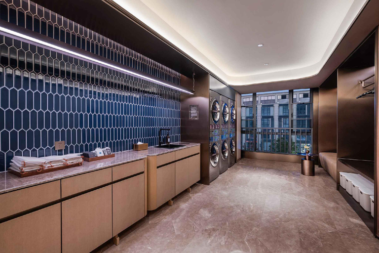 Food & Drinks 4, Crystal Orange Ninghai, Ningbo