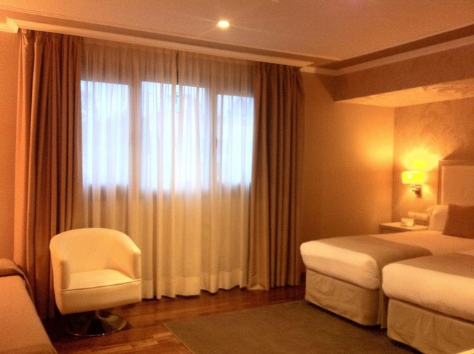 Bedroom 4, Os Olivos, A Coruña