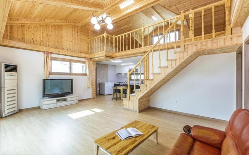 Others 5, Hongcheon Oz Pension, Chuncheon