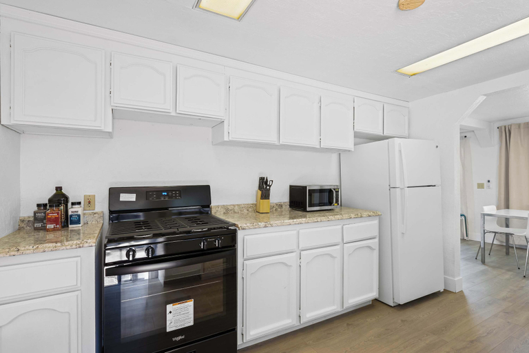 Others 5, @ Marbella Lane - Modern Cabin-style 2BR Home, Santa Clara