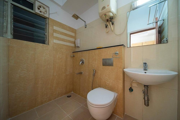 Bathroom 3, Apollo 27, Bangalore