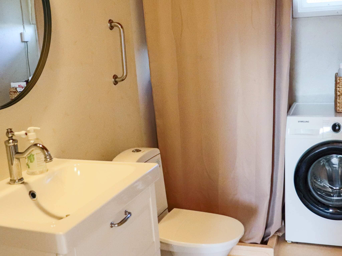 Bathroom 3, Charming holiday home with terrace-By Traum, Laholm