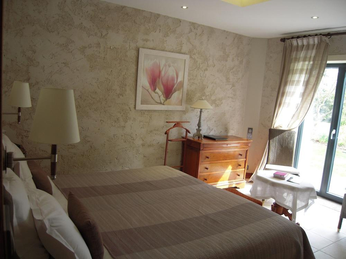 Bedroom 3, Le Petit Coq aux Champs, Eure