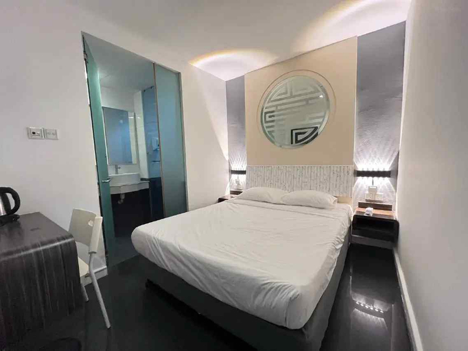 Others 3, Hotel Pollodium, Kuala Lumpur