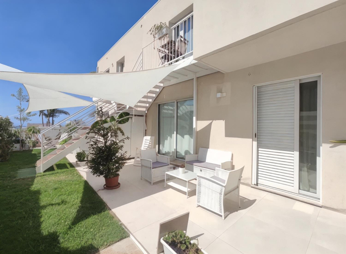 Others 5, Villa Priscilla, Ragusa