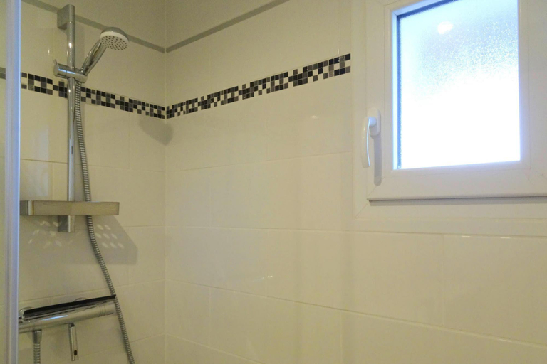 Bathroom 3, Cottage by Goelo Coast with Sea Views, Côtes-d'Armor
