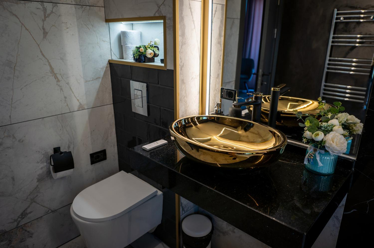 Bathroom 2, AMAZE Costinesti, Costinesti