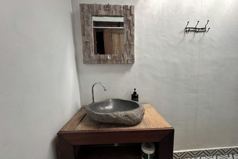 Bathroom 4, Mahayana Guest House Ubud, Gianyar