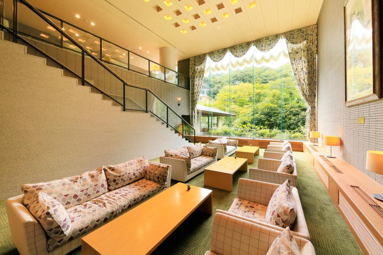 Public Area 3, Raconter Arima, Kobe