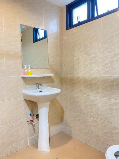 Bathroom 4, Double DD House @MRT Sutthisarn, Huai Kwang
