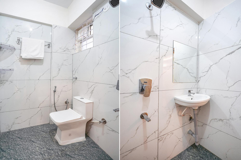 Bathroom 4, FabHotel Vasatiya & Suites, Bangalore