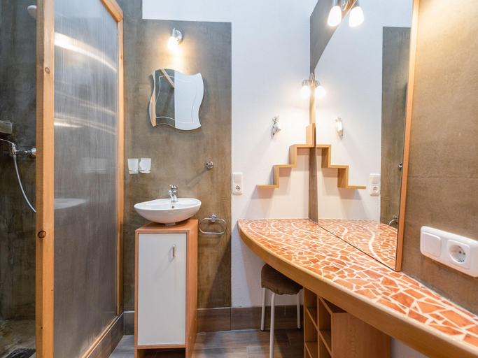 Bathroom 3, Modern Holiday Home in Pinsdorf with Garden, Gmunden