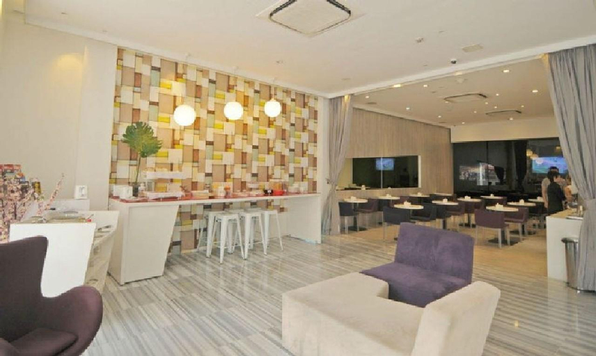 Food & Drinks 4, RedDoorz Hotel Plus @ Little India, Singapura