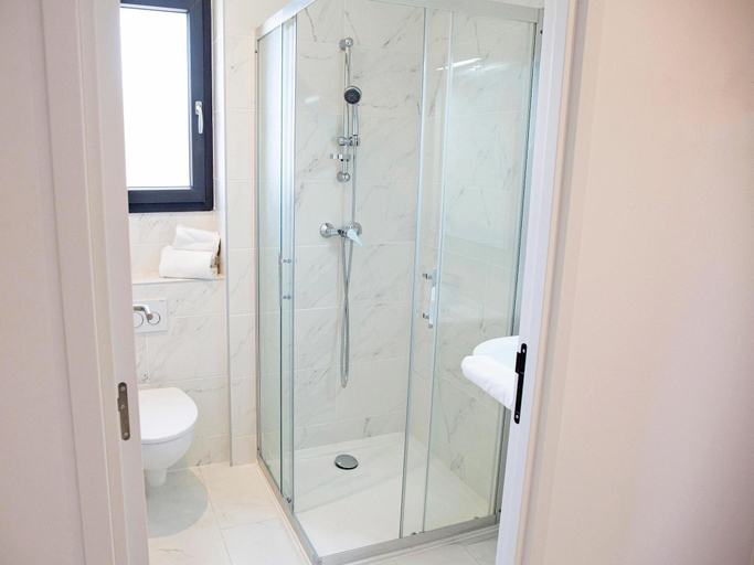 Bathroom 5, Apartment in St. Cyprien near the Beach, Pyrénées-Orientales