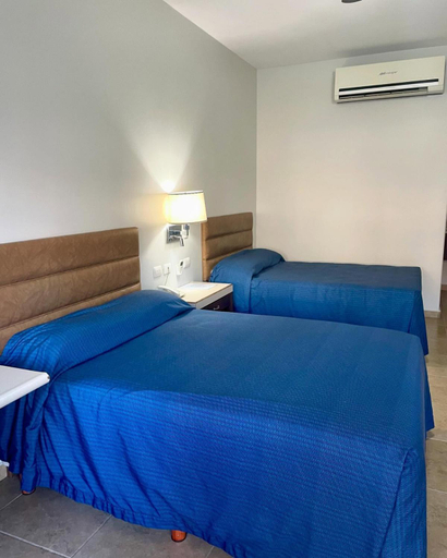 Bedroom 2, Hotel las Palmas, Hermosillo