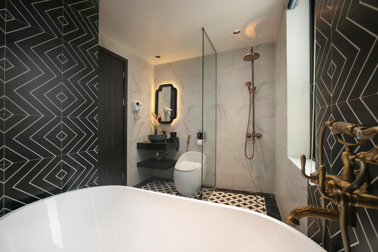 Bathroom 4, Phat Diem Plaza Hotel, Kim Sơn