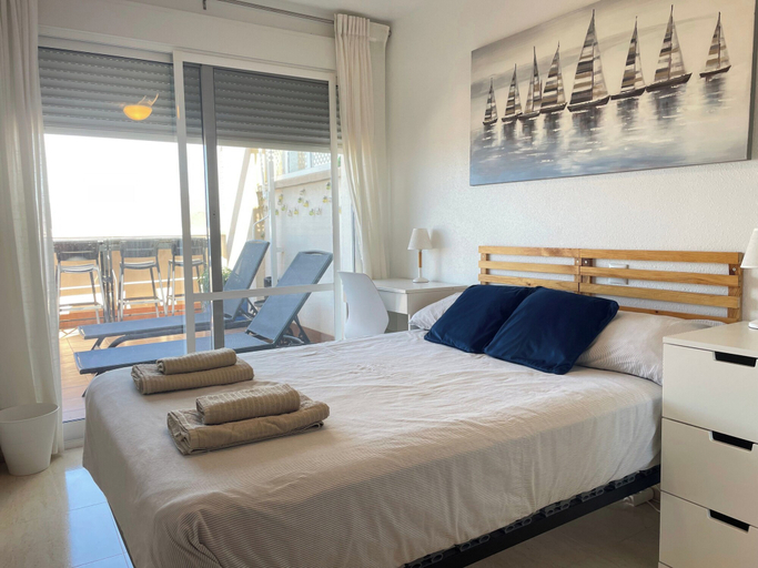 Bedroom 4, Sunny Seaside Retreat in Puerto De Mazarron, Murcia