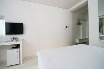 Others 3, Hotel Ciel Blue, Jeju
