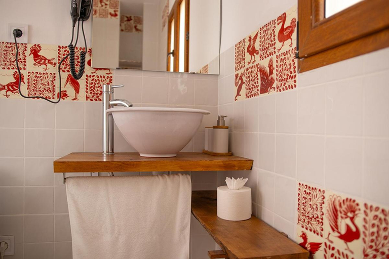 Bathroom 3, HOTEL BODEGA VERA DE ESTENAS, Valencia