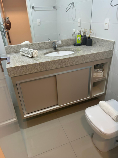Bathroom 4, Hotel Cabo Frio, Cabo Frio