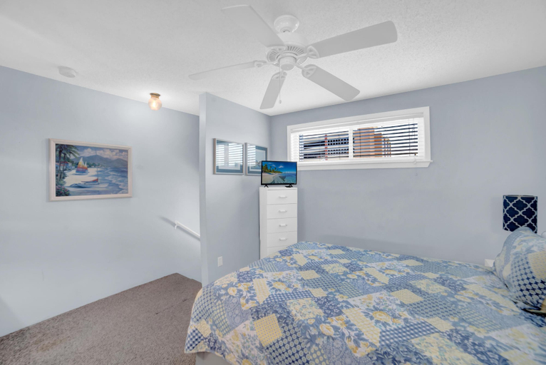Bedroom 2, Sugar Beach 312, Baldwin