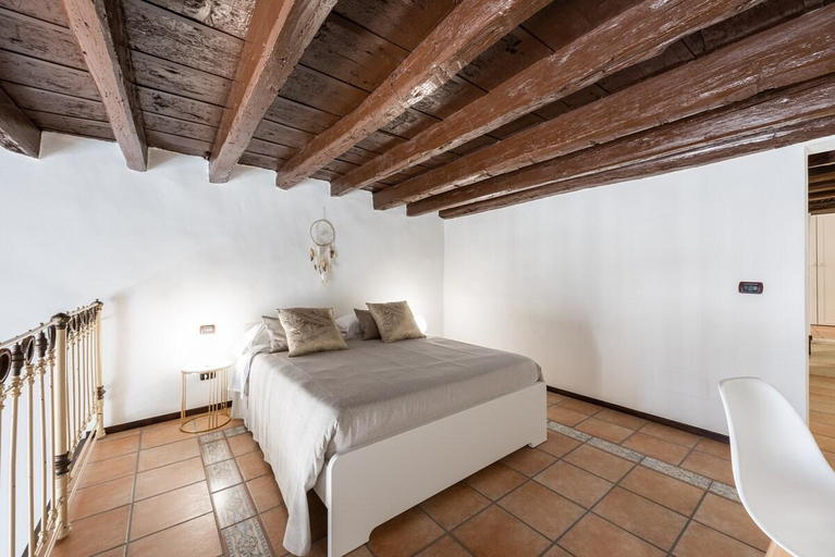 Bedroom 2, Old Town Loft M8 Bari, Bari