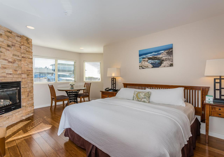 Bedroom 2, Moonstone Landing, San Luis Obispo