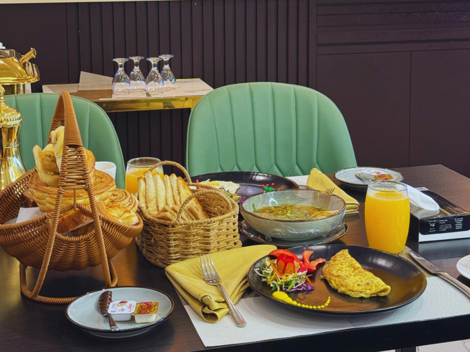 Food & Drinks 5, Hidden Hills Hotel & Resort, Hazara