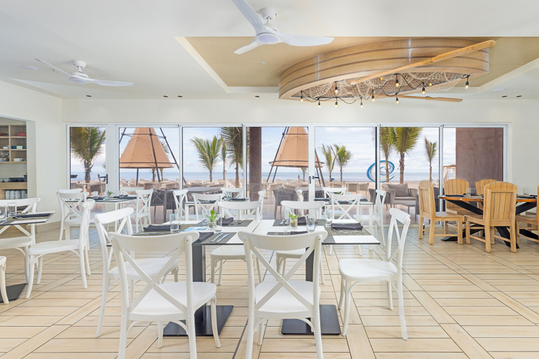 Food & Drinks 5, Surfside Beachfront Suites by Playa Caracol Resorts, Chame
