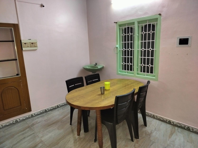 Others 5, Honeycomb Homestay Ground Floor, Dindigul
