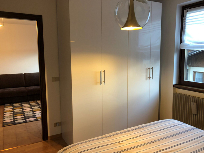 Room 4, 034 Trilocale Pinzolo, Trento